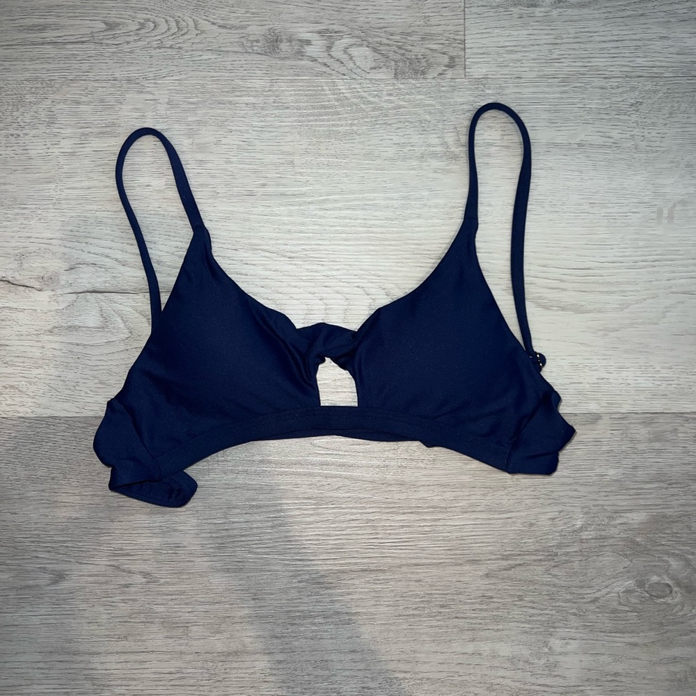 NWOT Midori Bikinis Becca top